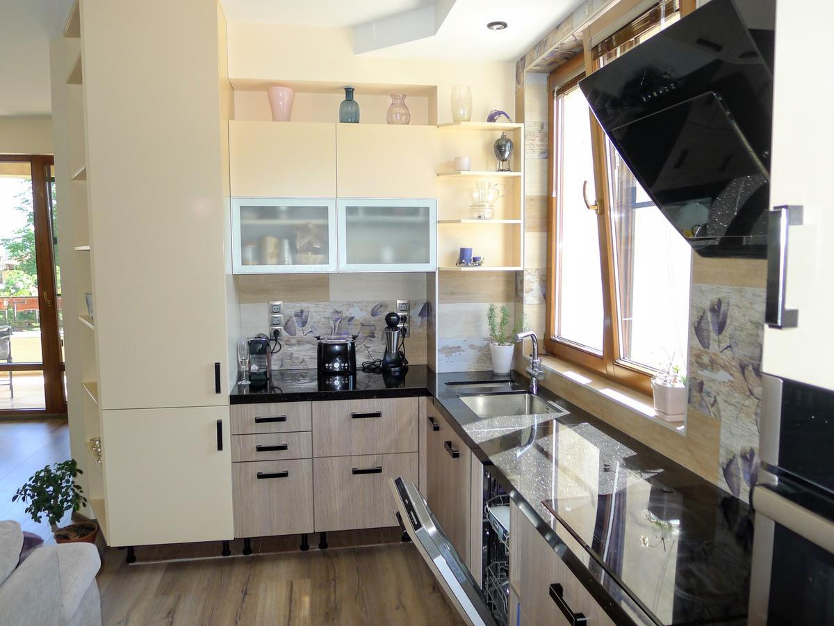 Sea Garden Lux Apartment ヴァルナ エクステリア 写真